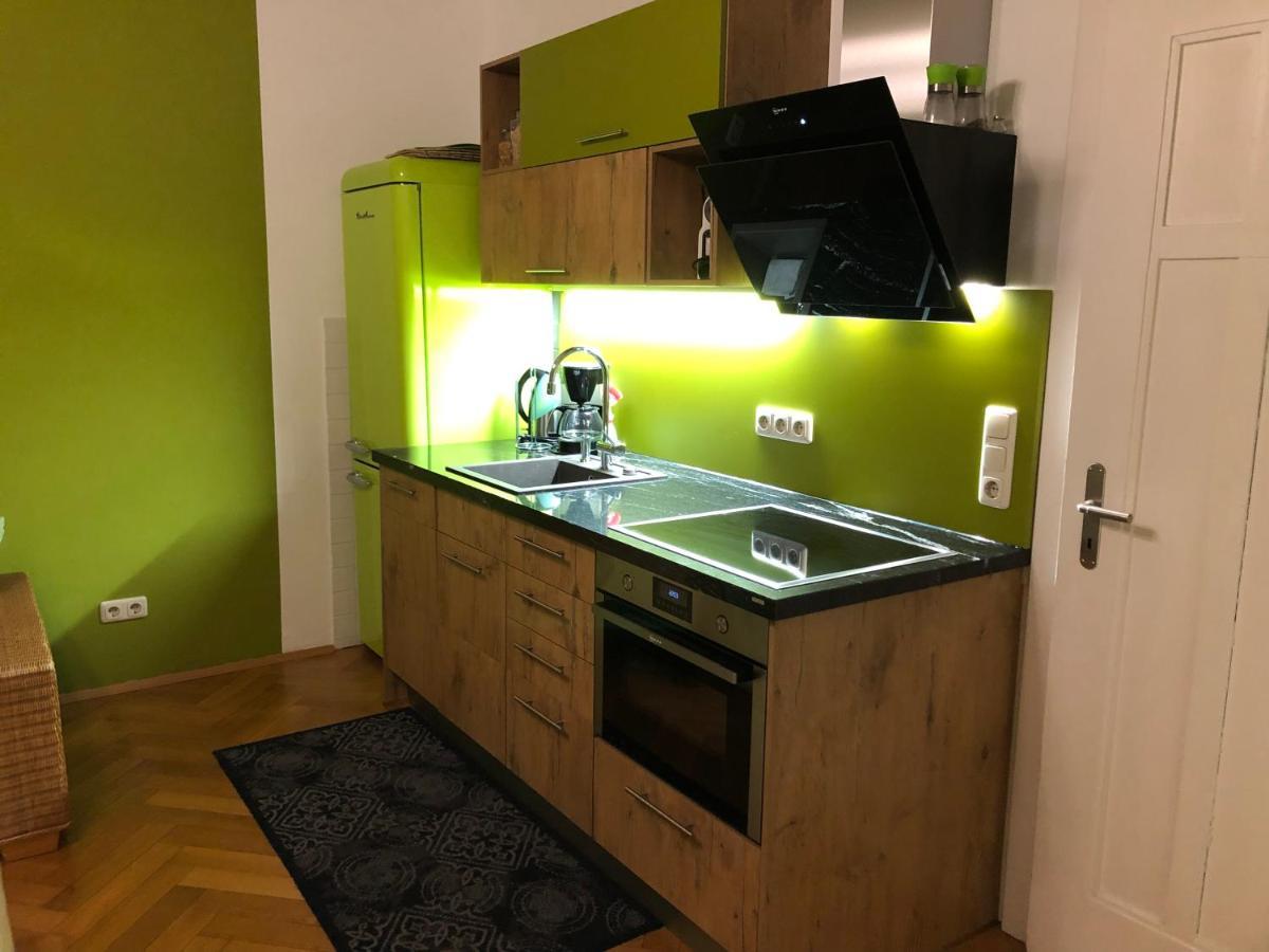 Appartment Im Villenviertel Jena Esterno foto